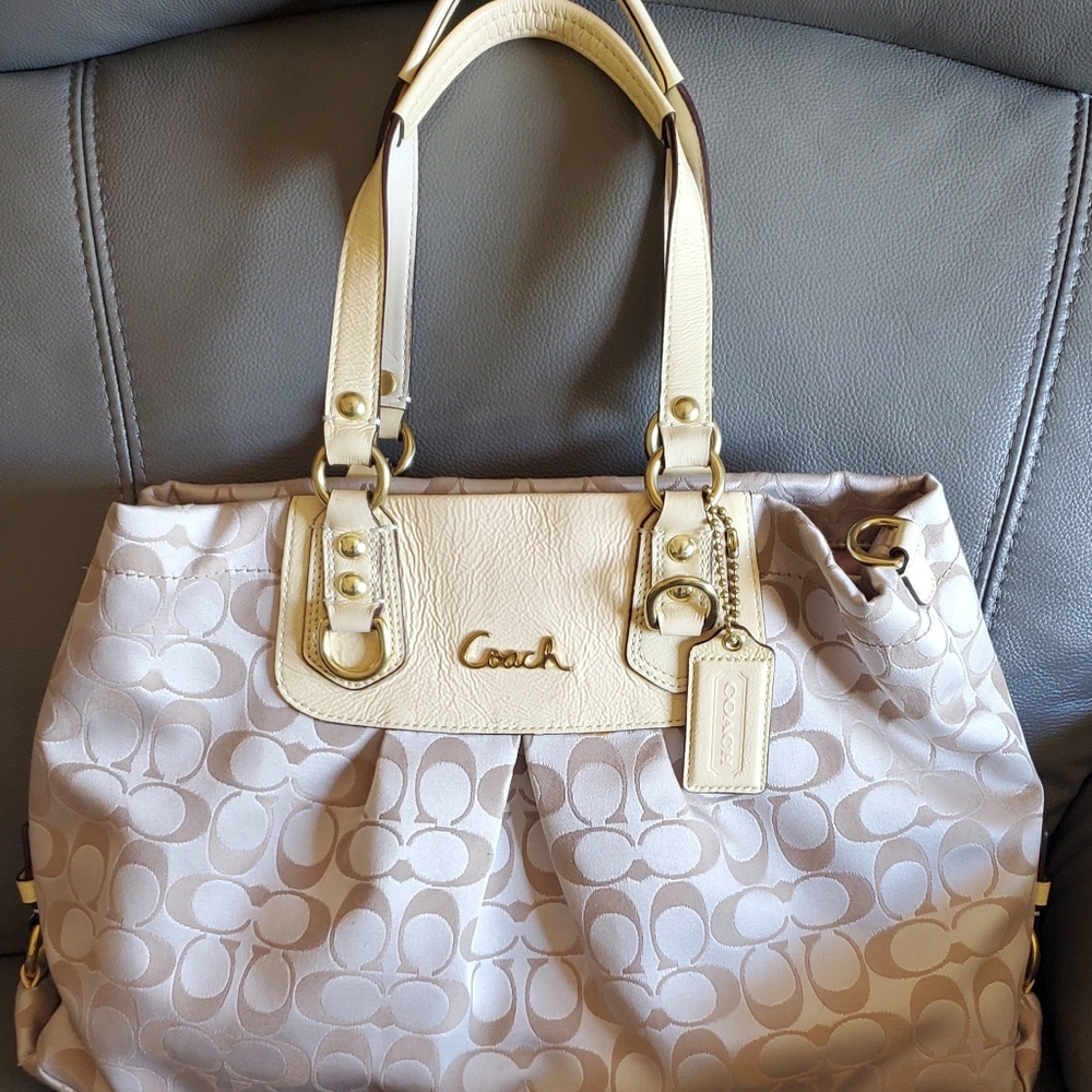 Coach purse
